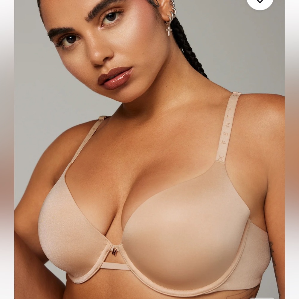 Savage X Fenty nude t-shirt bra